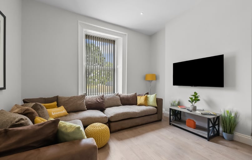 North Road East, North Hill, Plymouth - Image 1