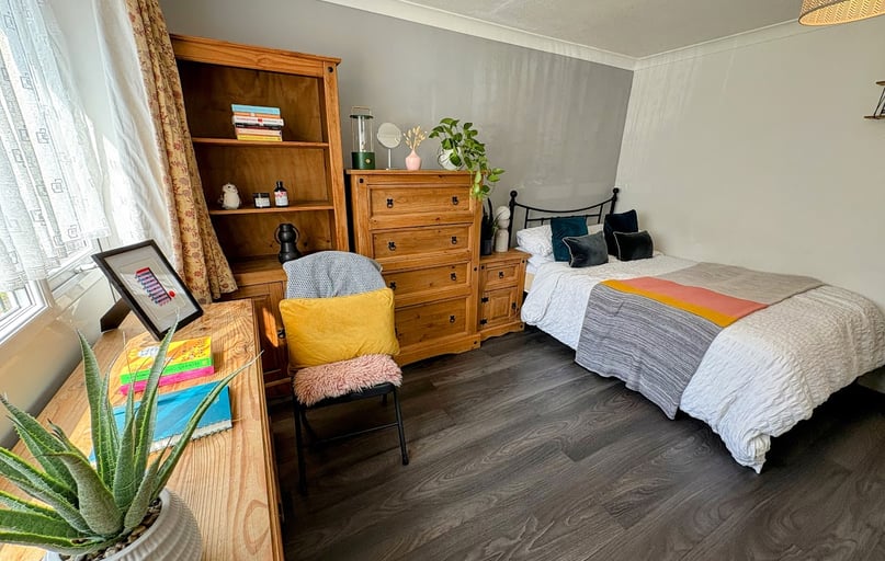 Hedderley Walk, City Centre, Nottingham - Image 1