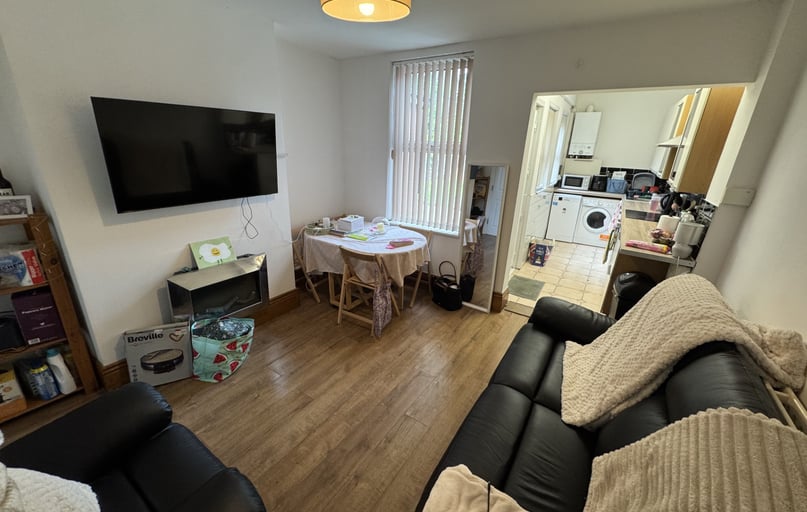 Ldygate Lane, Broomhill, Sheffield - Image 1