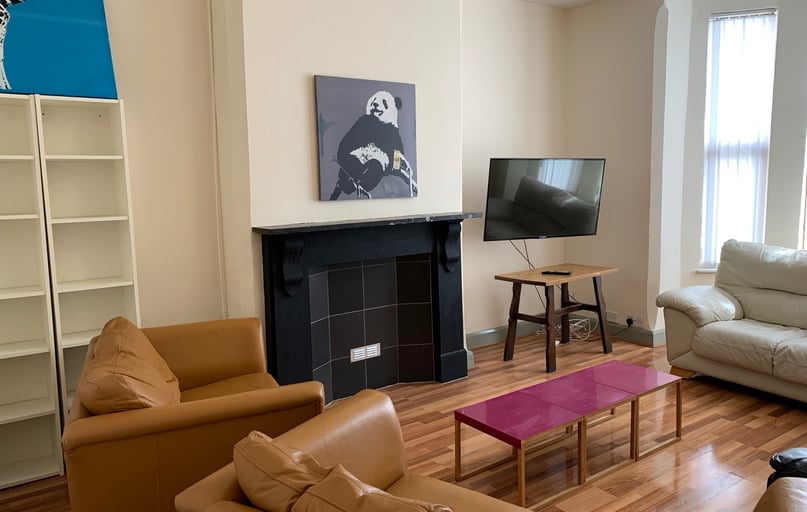 Gedling grove, Arboretum, Nottingham - Image 1