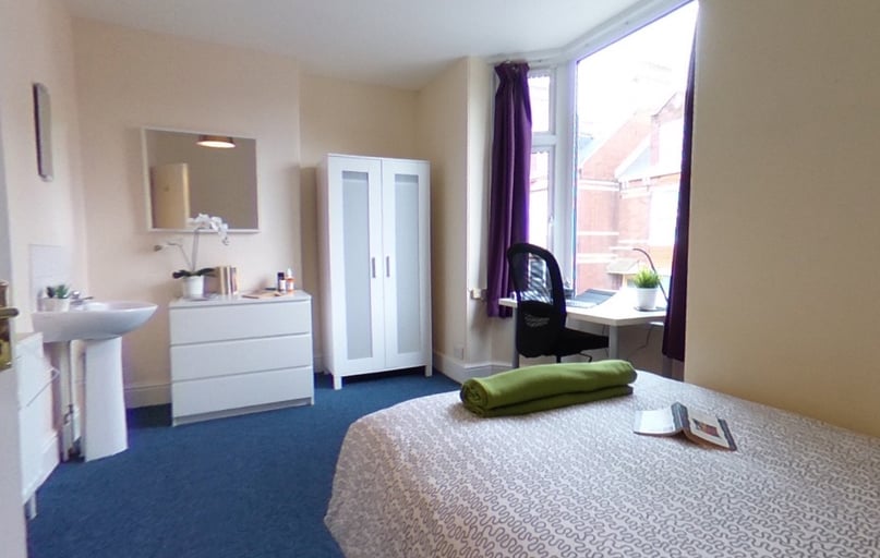 Mowbray avenue, St james, Exeter - Image 1