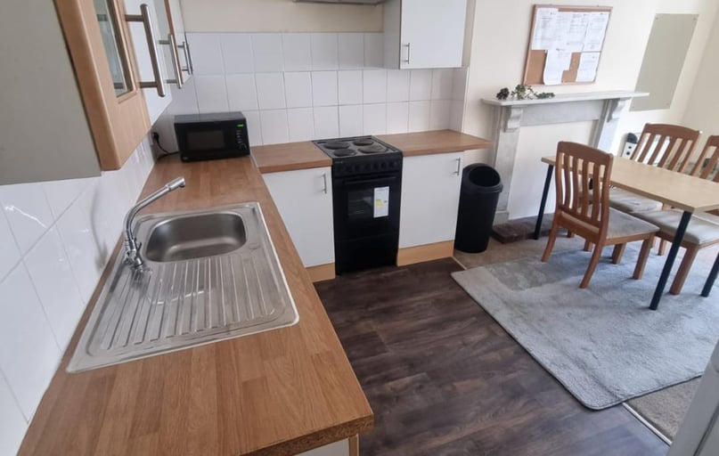 Albert Grove, Southsea, Portsmouth - Image 1