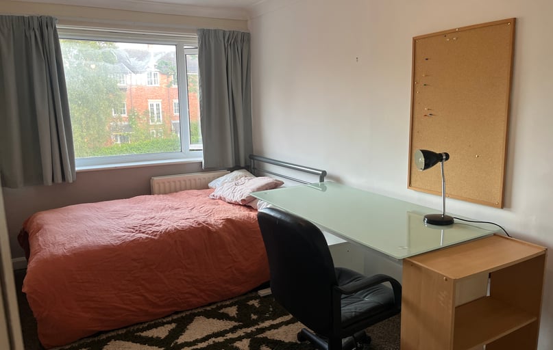 Off Liverpool Road, City Centre, Chester - Image 1