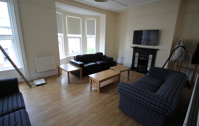 Queens Road Jesmond, Jesmond, Newcastle - Image 1