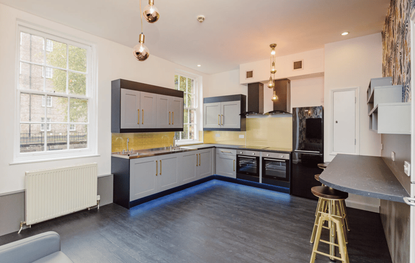 Leazes Terrace, Newcastle Upon Tyne, Newcastle - Image 1