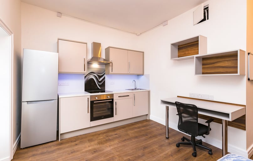 Leazes Terrace, Newcastle Upon Tyne, Newcastle - Image 1