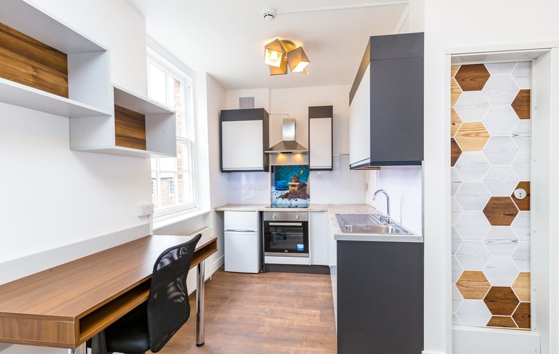 Leazes Terrace, Newcastle Upon Tyne, Newcastle - Image 1