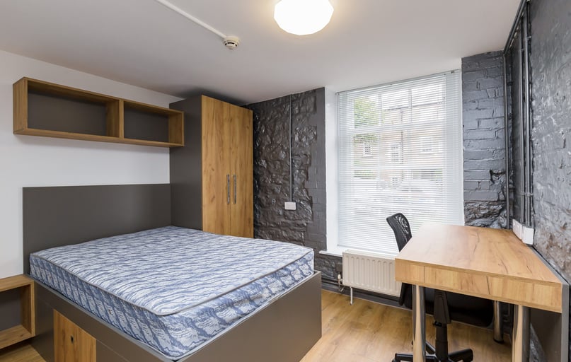 Leazes Terrace, Newcastle Upon Tyne, Newcastle - Image 1