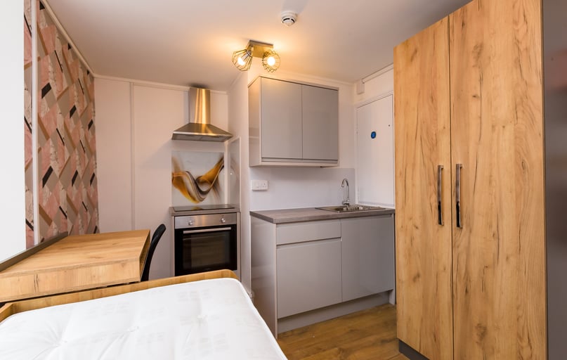 Leazes Terrace, Newcastle Upon Tyne, Newcastle - Image 1