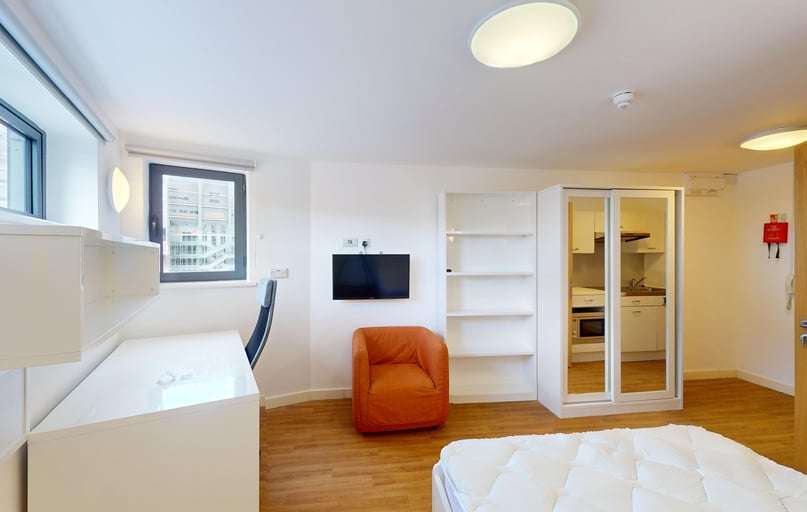 Pitt Street, Newcastle Upon Tyne, Newcastle - Image 1