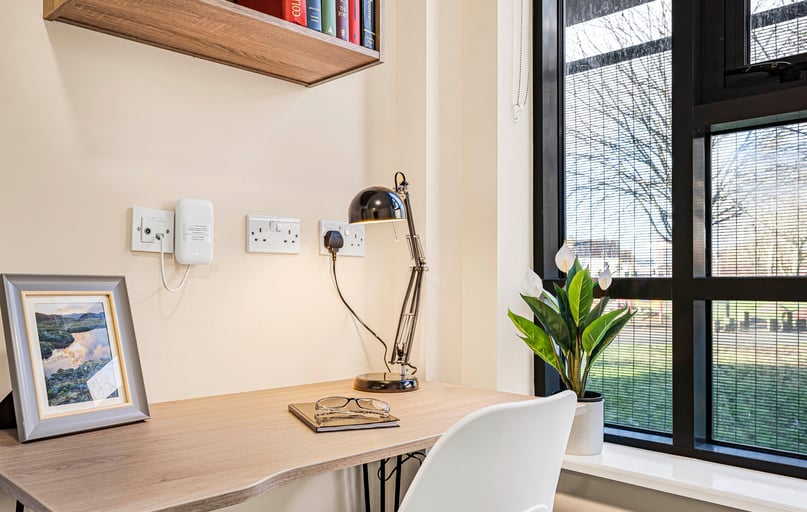 Star Lane, Canning Town, London - Image 1