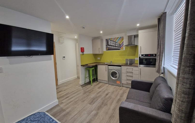 Clarendon Street, City centre, Nottingham - Image 1