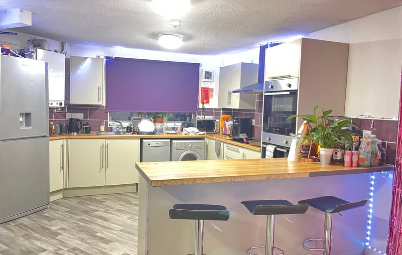 Russell  street, Arboretum, Nottingham - Image 1