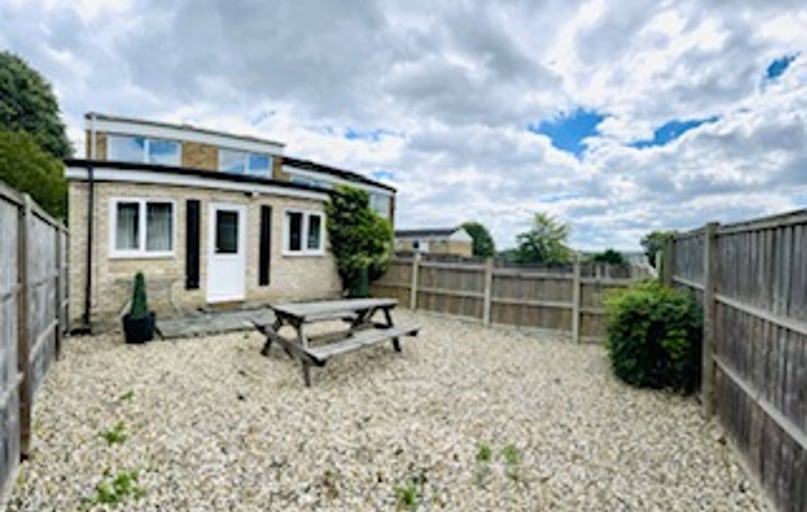 Ancress close, Near university, Canterbury - Image 1