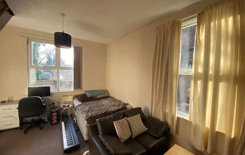 Brighton grove, Fallowfield, Manchester - Image 1