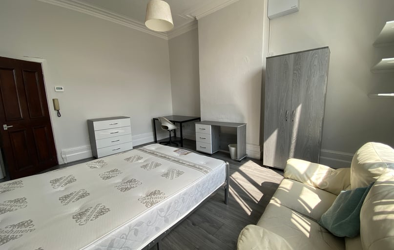 Dickenson road, Longsight, Manchester - Image 1