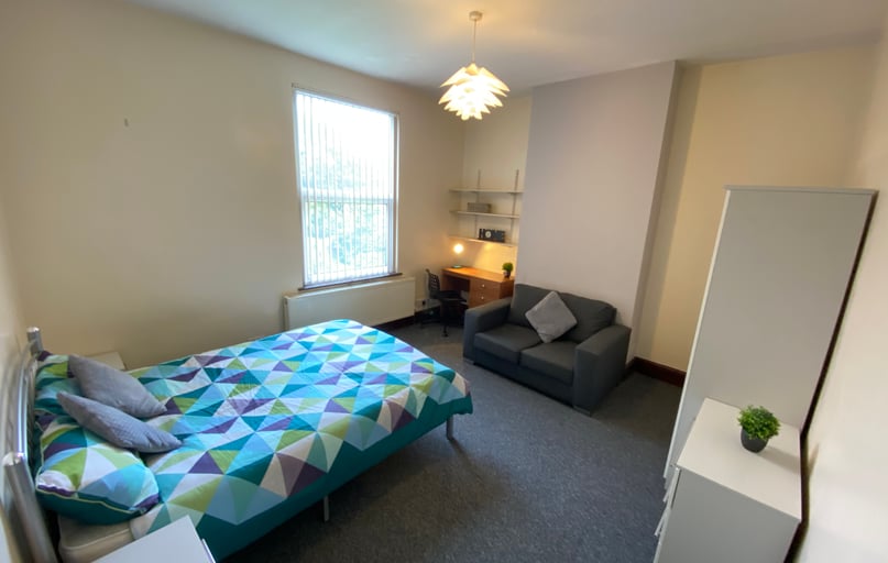 Richmond Grove, Ardwick, Manchester - Image 1