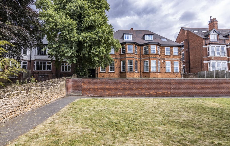 Barrack Lane, Radford, Nottingham - Image 1