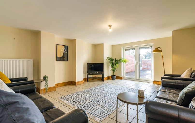 Barrack Lane, Radford, Nottingham - Image 1