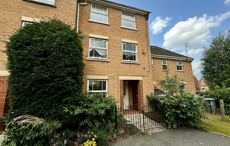 New Barns Avenue, Chorlton, Manchester - Image 1