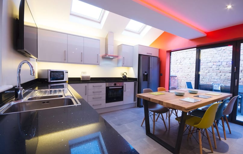Seely Road, Radford, Nottingham - Image 1