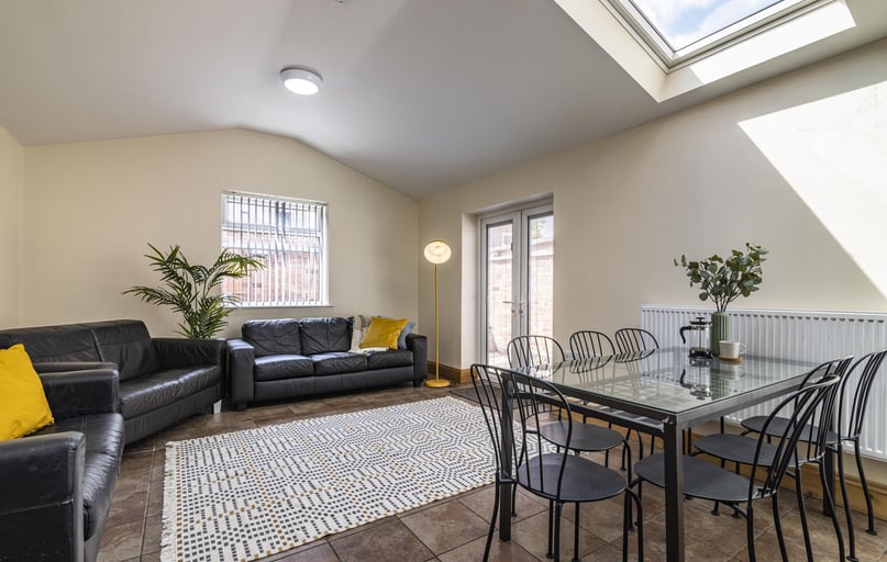 Willoughby Avenue, Lenton, Nottingham - Image 1
