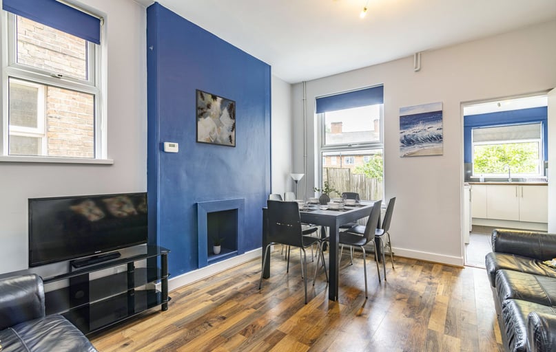 Sherwin Road, Lenton, Nottingham - Image 1