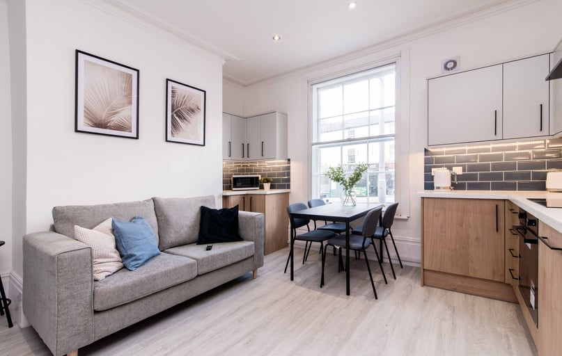 Mansfield Road, Arboretum, Nottingham - Image 1