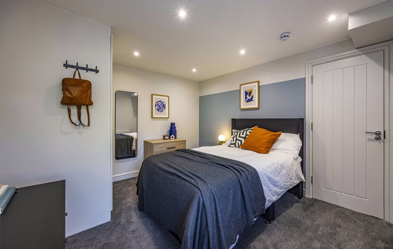 Rolleston Drive, Lenton, Nottingham - Image 1