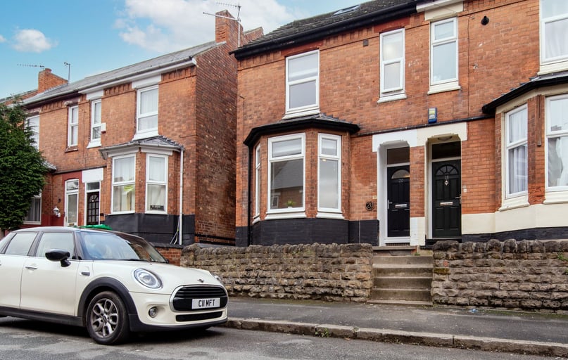 Teversal Avenue, Radford, Nottingham - Image 1