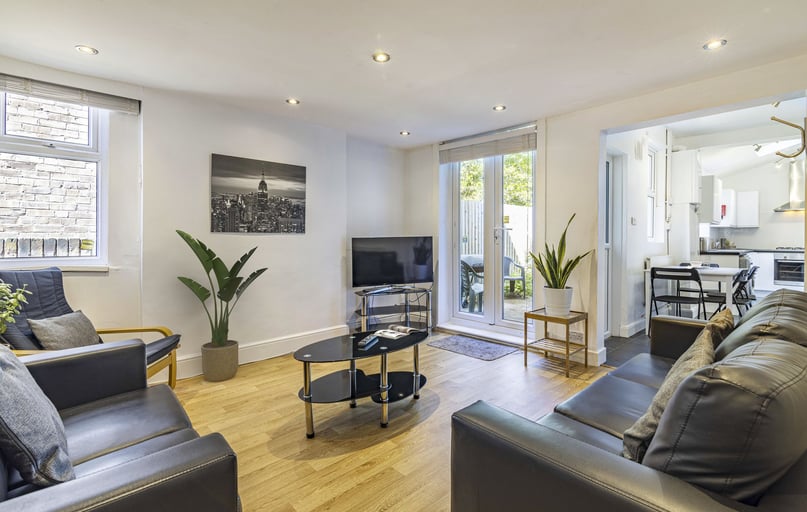 Trinity Avenue, Lenton, Nottingham - Image 1