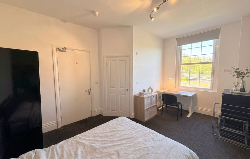 Salford, Seedley - Image 1