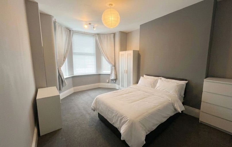 146 Weaste Lane, Seedley, Salford - Image 1