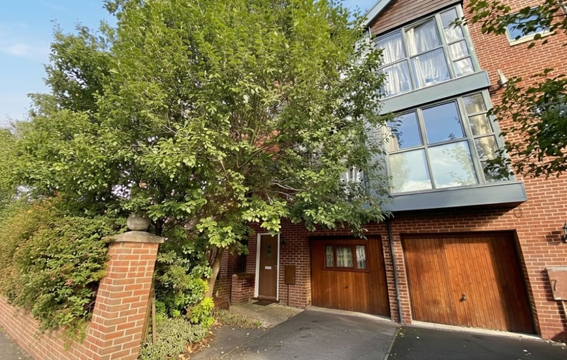 Waverton Road, Rusholme, Manchester - Image 1