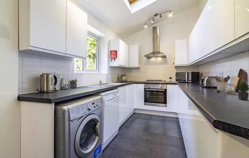 Trinity Avenue, Lenton, Nottingham - Image 1