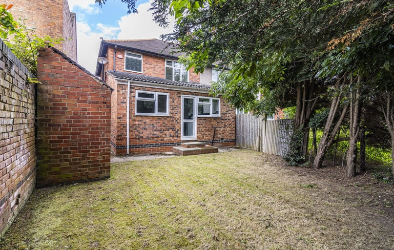 Highfield Road, Dunkirk, Nottingham - Image 1