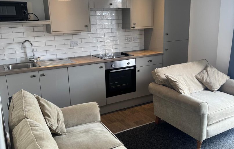 Flat 4, 70 High Street, St Catherines, Lincoln - Image 1