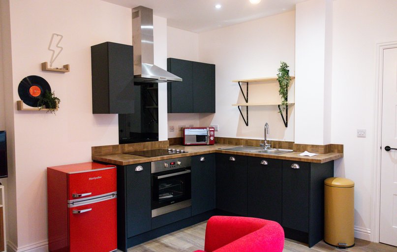 Flat 4 9 Bank Street, City Centre, Lincoln - Image 1