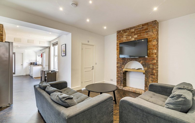 71 Scorer Street, St Catherines, Lincoln - Image 1