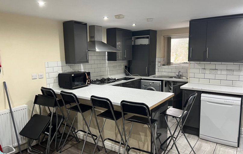 72 Derby Grove, Radford, Nottingham - Image 1