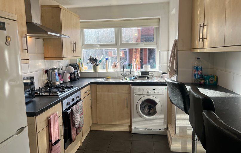 70 Derby Grove, Radford, Nottingham - Image 1