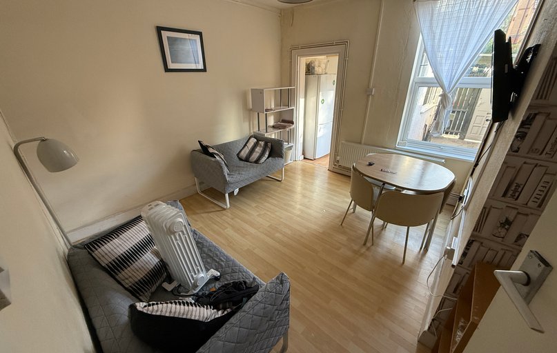 51 Claude Street, Dunkirk, Nottingham - Image 1