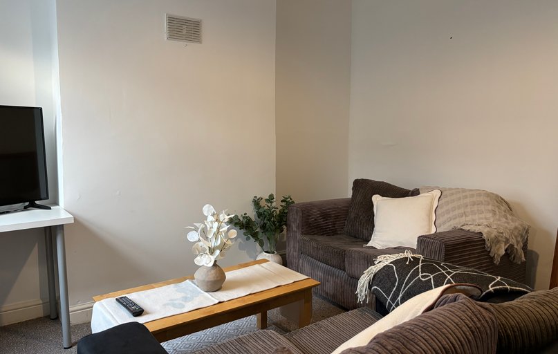 9 Vine Street, City Centre, Lincoln - Image 1