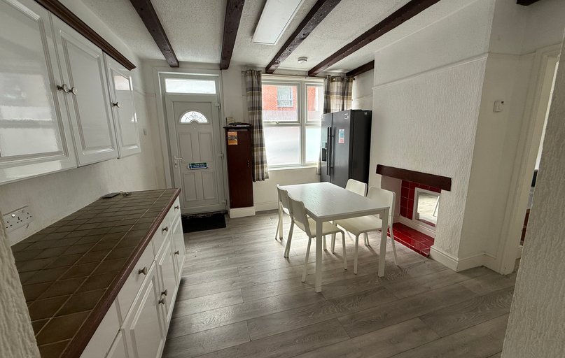 5 Priory Street, Dunkirk, Nottingham - Image 1