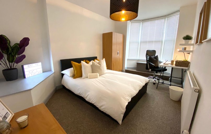 Flat 2, 32 Portland Street, City Centre, Lincoln - Image 1