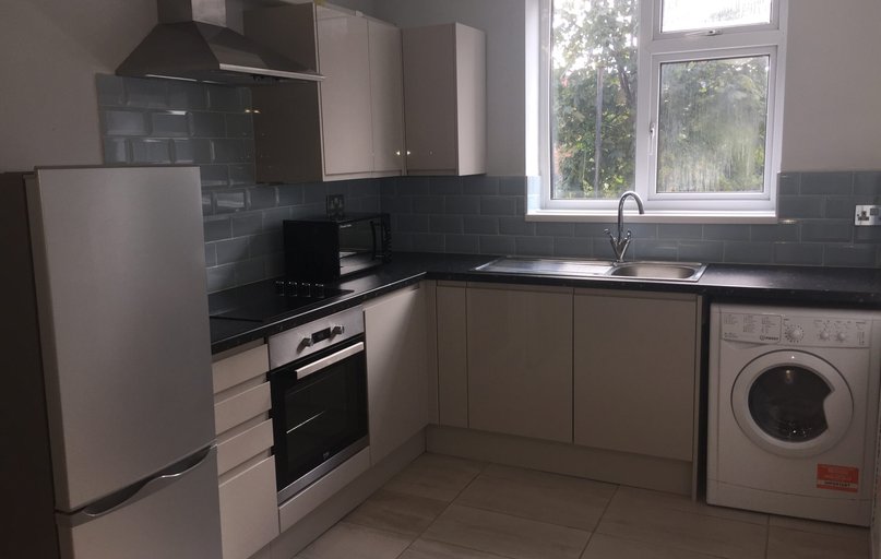 Flat 1, 88 Yarborough Road, West End, Lincoln - Image 1
