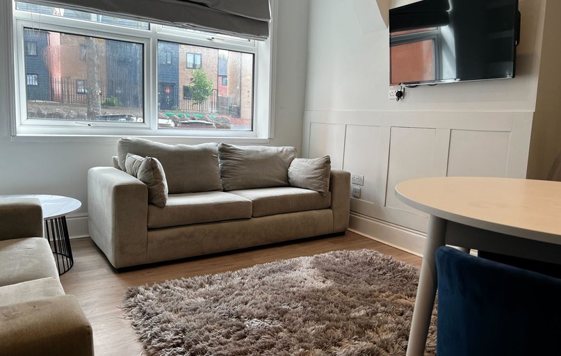141 Lenton Boulevard, Lenton, Nottingham - Image 1