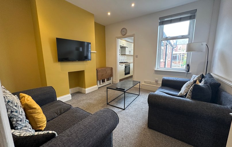 24 Derwent Street, West End, Lincoln - Image 1