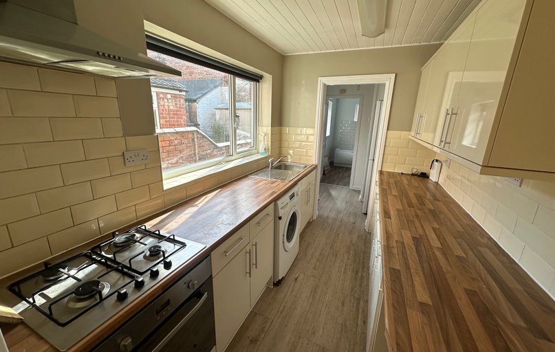 47 Cranwell Street, St Catherines, Lincoln - Image 1