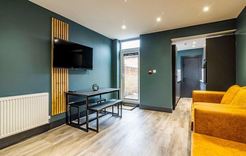 80 Ripon Street, City Centre, Lincoln - Image 1